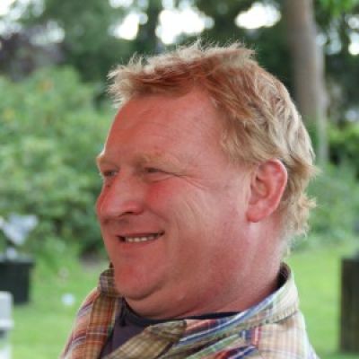 Arnold van Heek, dealer EazyCut en EazyFrame en eigenaar A. van Heek Agenturen vof